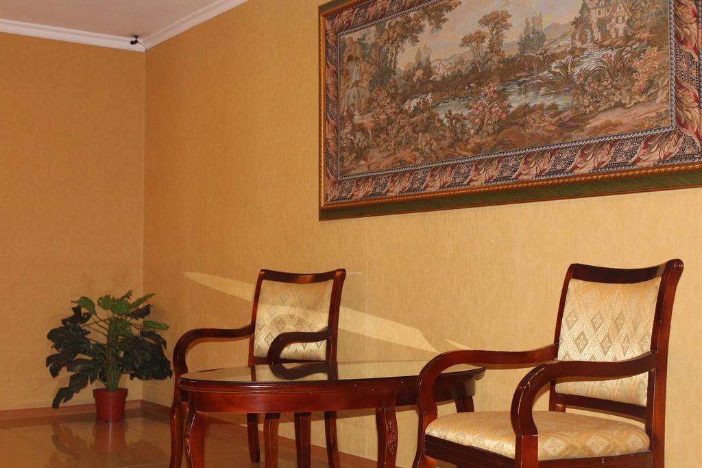 Hotel Edem Karagandy Dış mekan fotoğraf