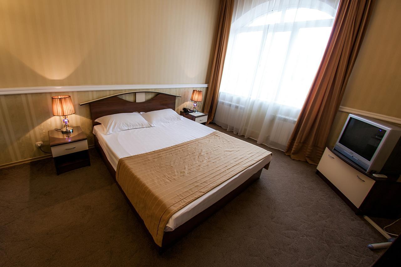 Hotel Edem Karagandy Dış mekan fotoğraf