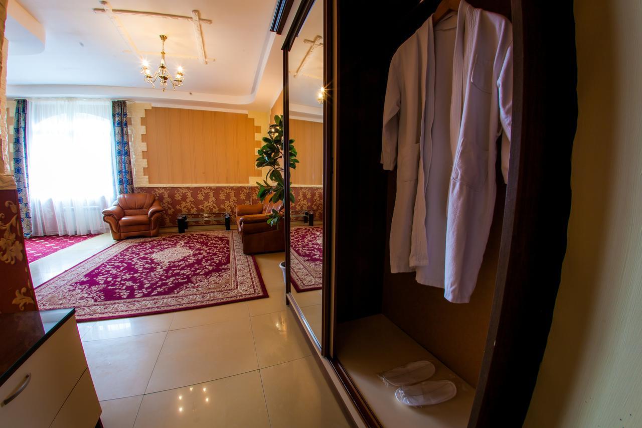 Hotel Edem Karagandy Dış mekan fotoğraf