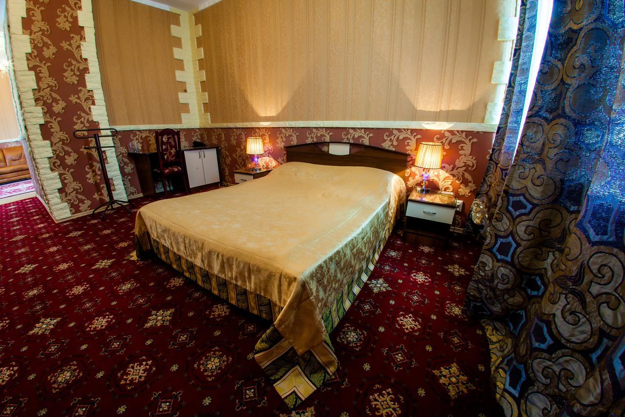 Hotel Edem Karagandy Dış mekan fotoğraf