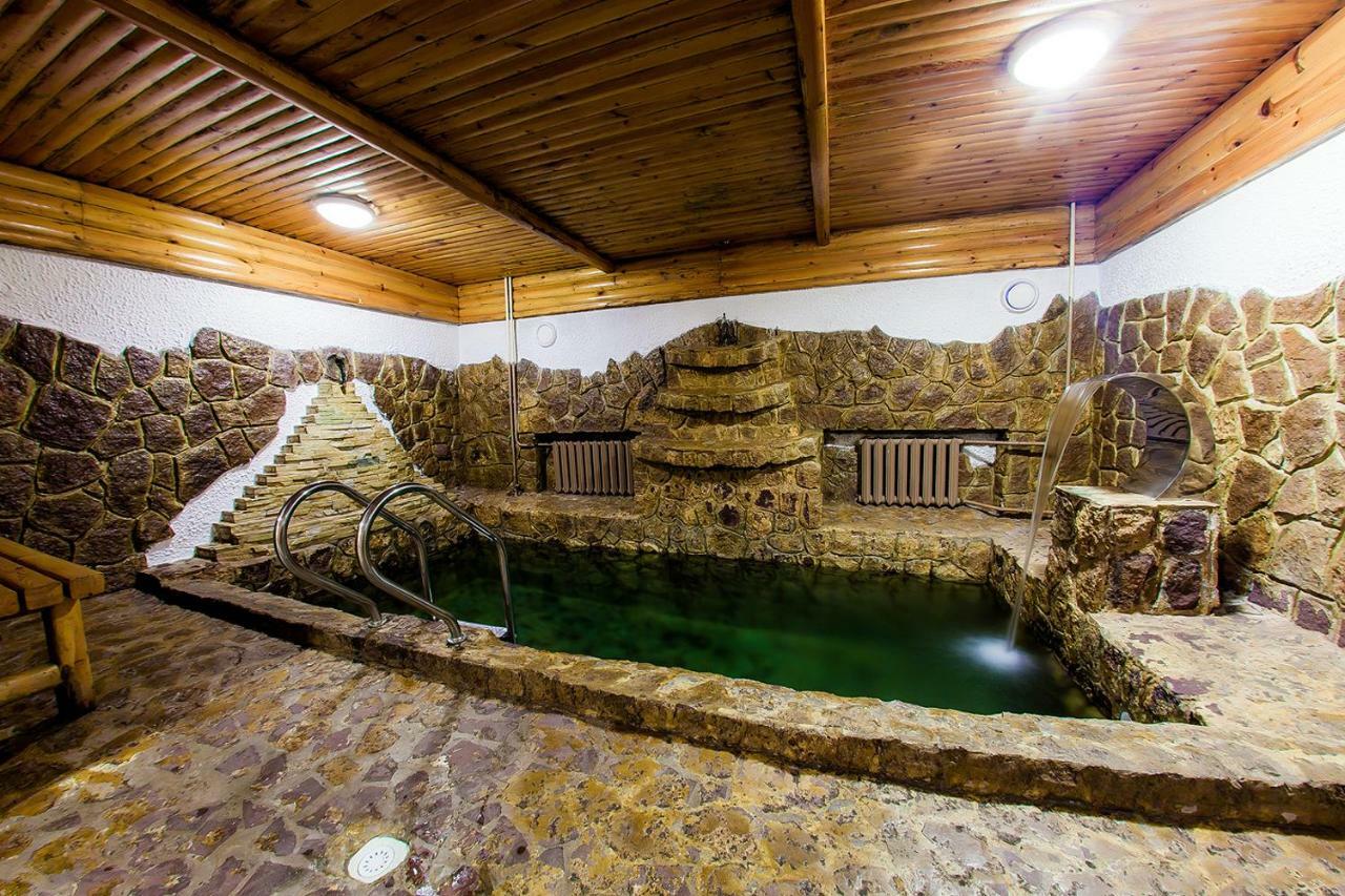 Hotel Edem Karagandy Dış mekan fotoğraf