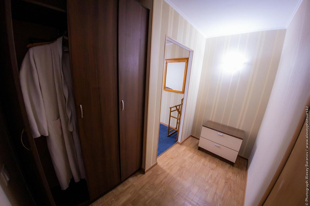 Hotel Edem Karagandy Dış mekan fotoğraf